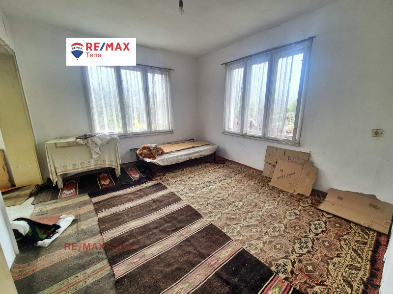 Продава КЪЩА, с. Петокладенци, област Плевен, снимка 10 - Къщи - 52846424