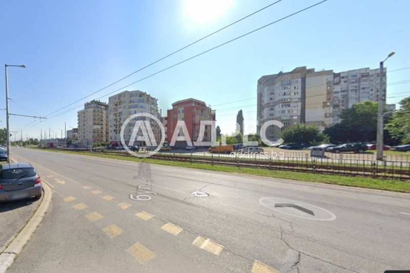 Продава  Парцел, град София, Дружба 2 •  570 000 EUR • ID 34224209 — holmes.bg - [1] 