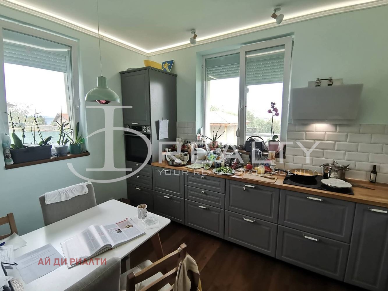 Продава КЪЩА, гр. Черноморец, област Бургас, снимка 6 - Къщи - 53659039