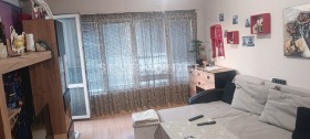 1 chambre Mladejki Halm, Plovdiv 1