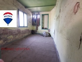 House Cherna gora, region Stara Zagora  5