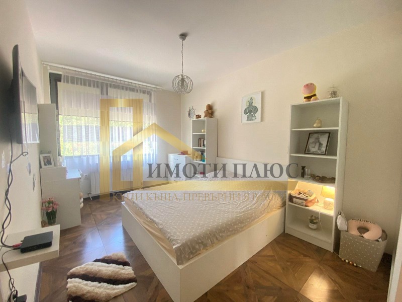 Продава 4-СТАЕН, гр. София, Карпузица, снимка 5 - Aпартаменти - 45250194