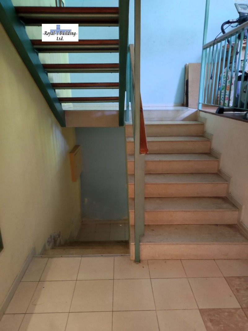 Till salu  3+ sovrum Sofia , Manastirski livadi , 315 kvm | 60898569 - bild [7]