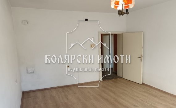 Продава  Етаж от къща град Велико Търново , Варуша , 120 кв.м | 40390124 - изображение [6]