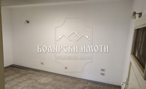 Продава  Етаж от къща град Велико Търново , Варуша , 120 кв.м | 40390124 - изображение [8]