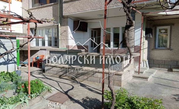 Продава  Етаж от къща град Велико Търново , Варуша , 120 кв.м | 40390124
