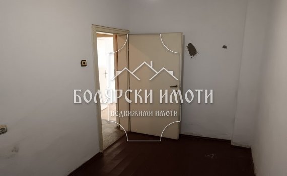 Продава  Етаж от къща град Велико Търново , Варуша , 120 кв.м | 40390124 - изображение [7]