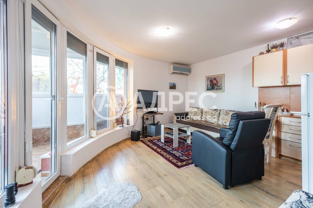 Продава 2-СТАЕН, гр. Варна, Бриз
