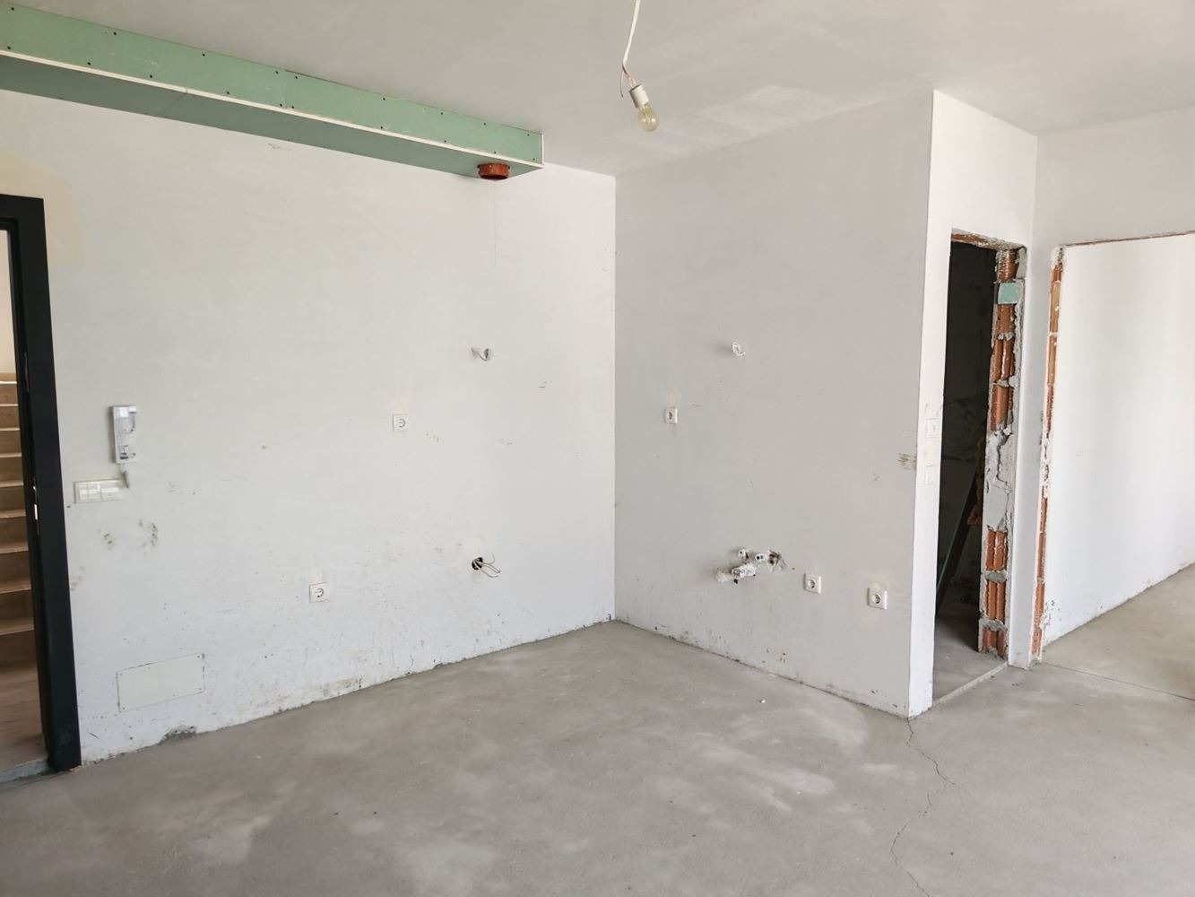 Продава 2-СТАЕН, гр. Варна, к.к. Св.Св. Константин и Елена, снимка 3 - Апартаменти - 55195878