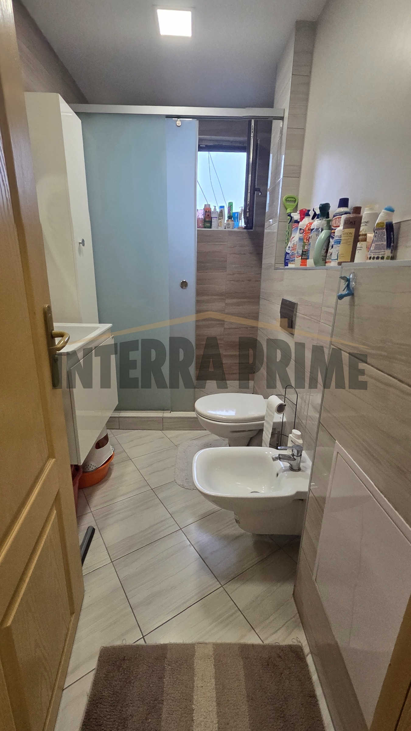 Продава 2-СТАЕН, гр. Добрич, Център, снимка 15 - Апартаменти - 56744199