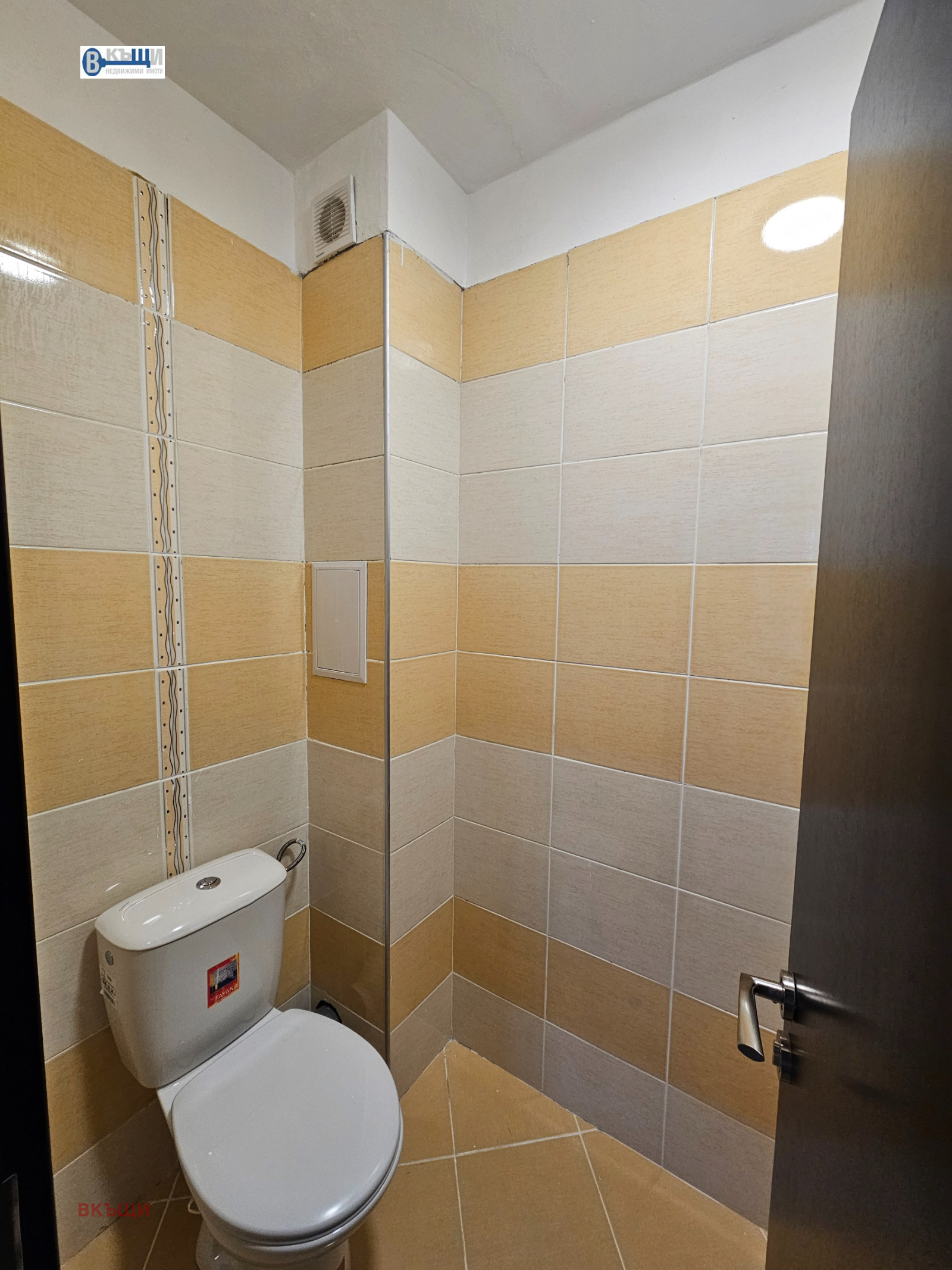 Продава 3-СТАЕН, гр. Велико Търново, Център, снимка 10 - Апартаменти - 54749867