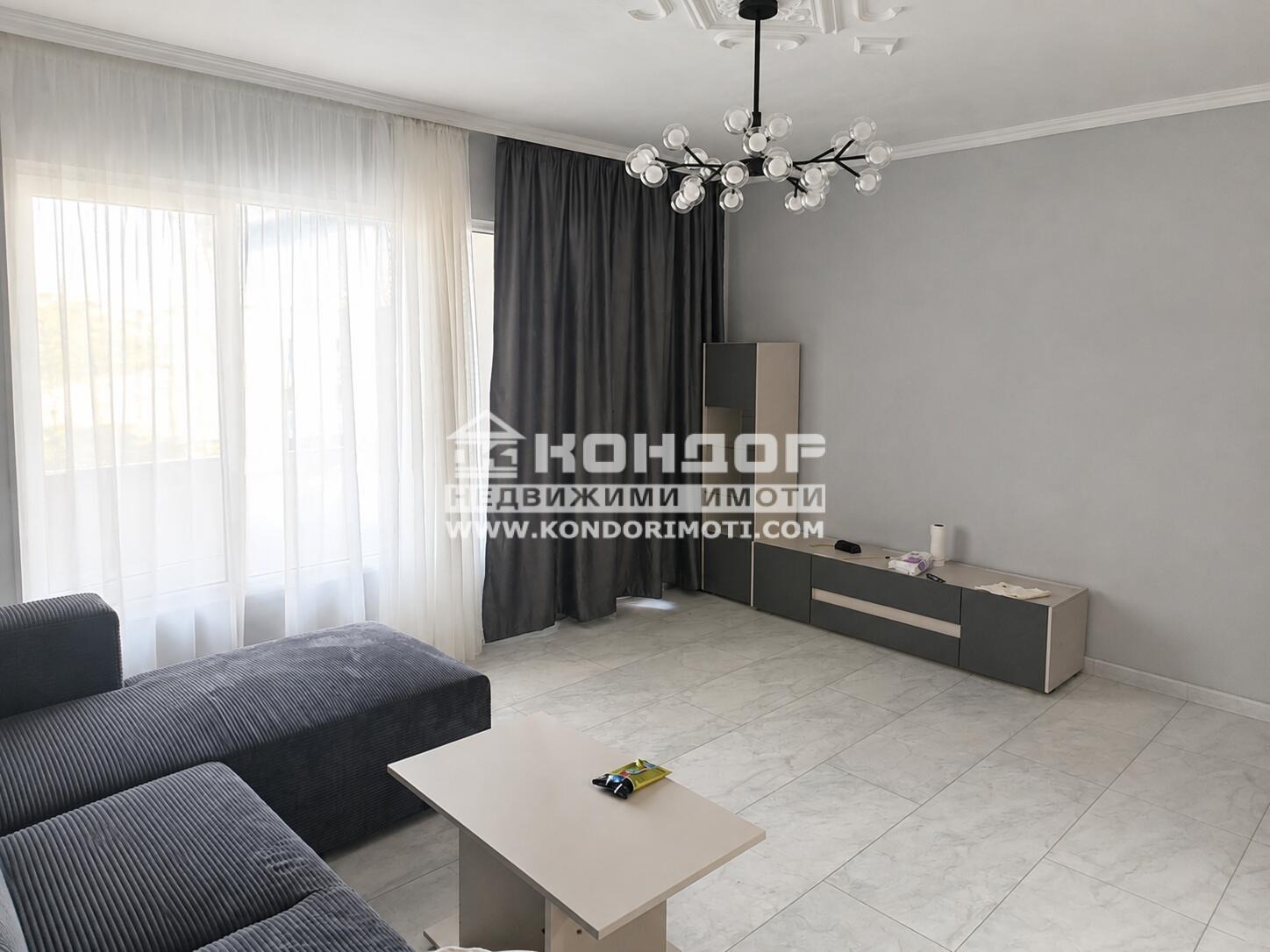 Продава 3-СТАЕН, гр. Пловдив, Кючук Париж, снимка 2 - Апартаменти - 55938836