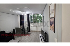 Продава  3-стаен, град София
