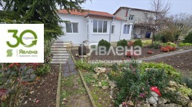 House Voditsa, region Varna 6