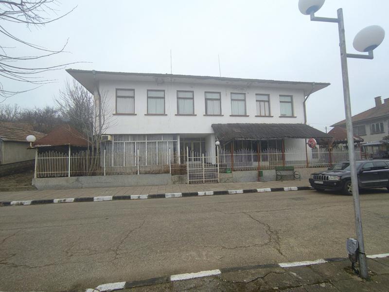 Продава  Къща, област Плевен, с. Лазарово • 38 000 EUR • ID 56773324 — holmes.bg - [1] 