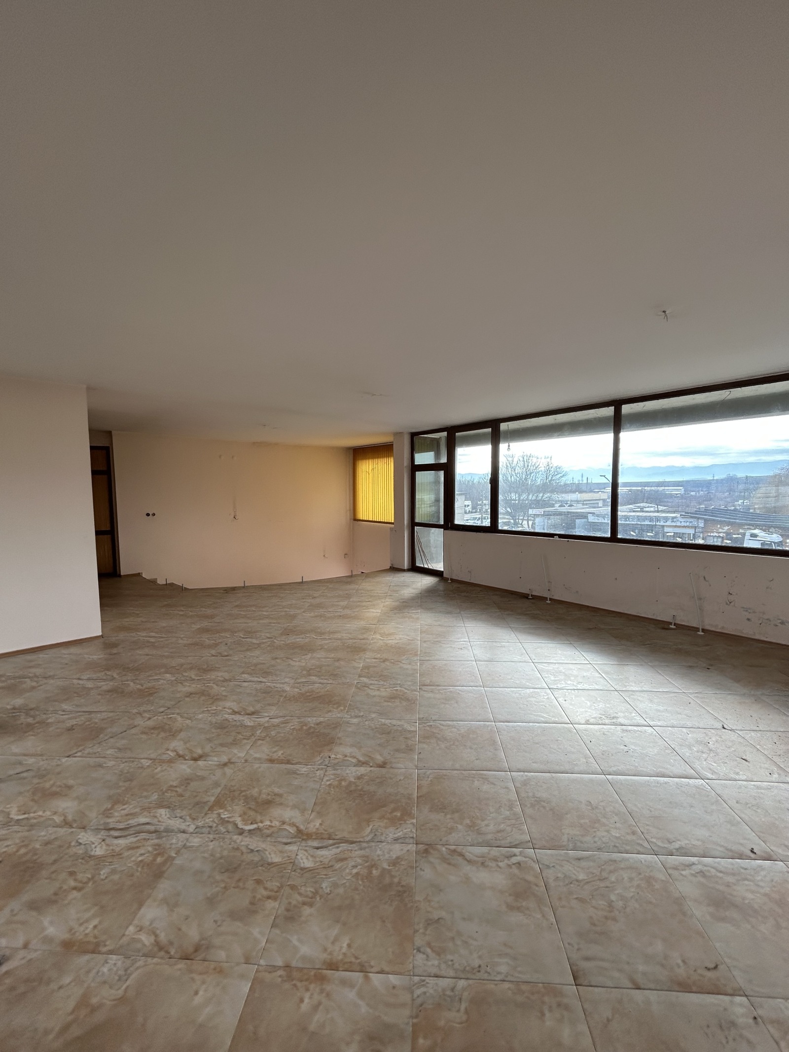 Продава БИЗНЕС ИМОТ, гр. Севлиево, област Габрово, снимка 14 - Други - 54551899