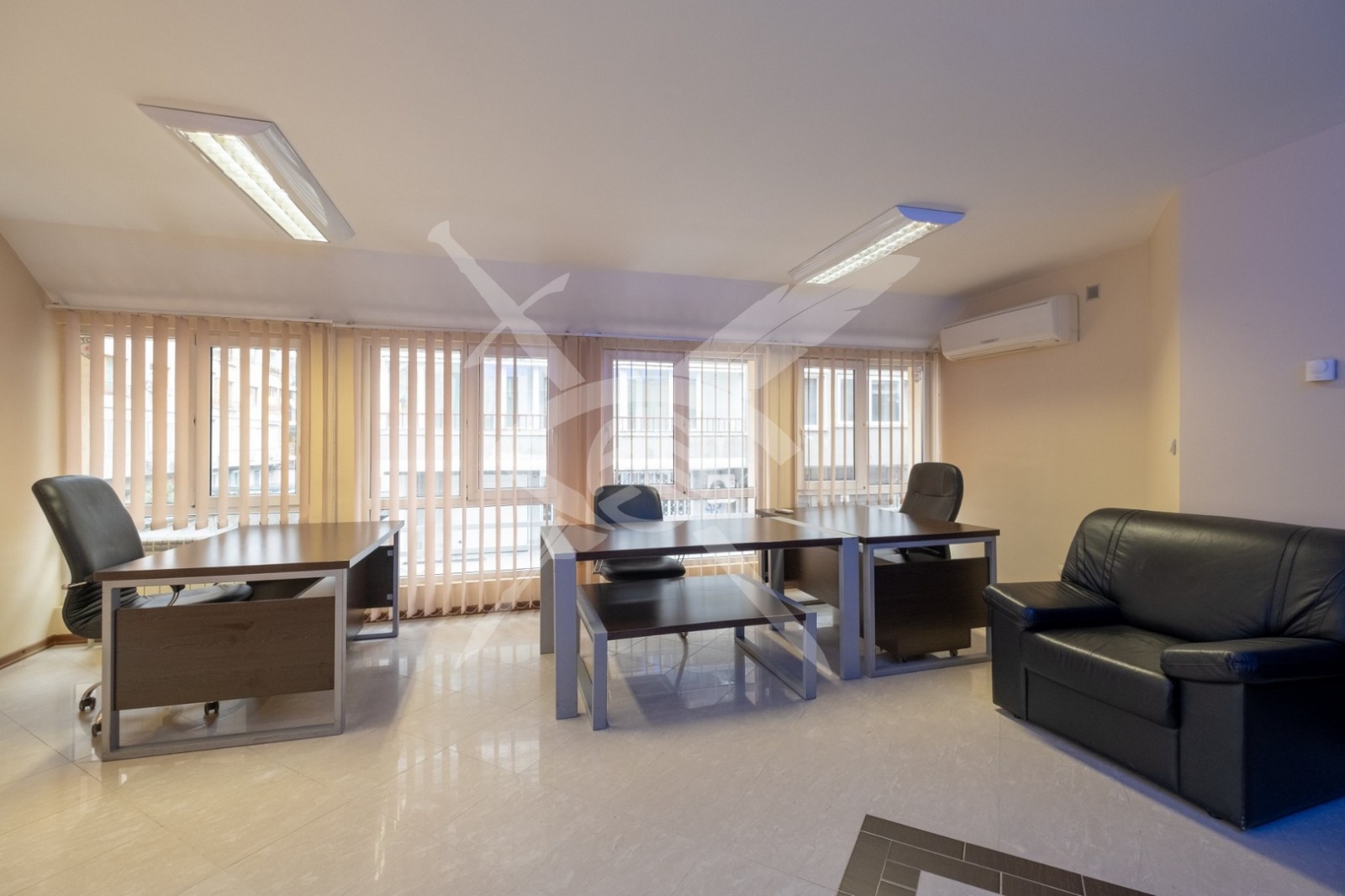 Продава ОФИС, гр. София, Лозенец, снимка 2 - Офиси - 54839707