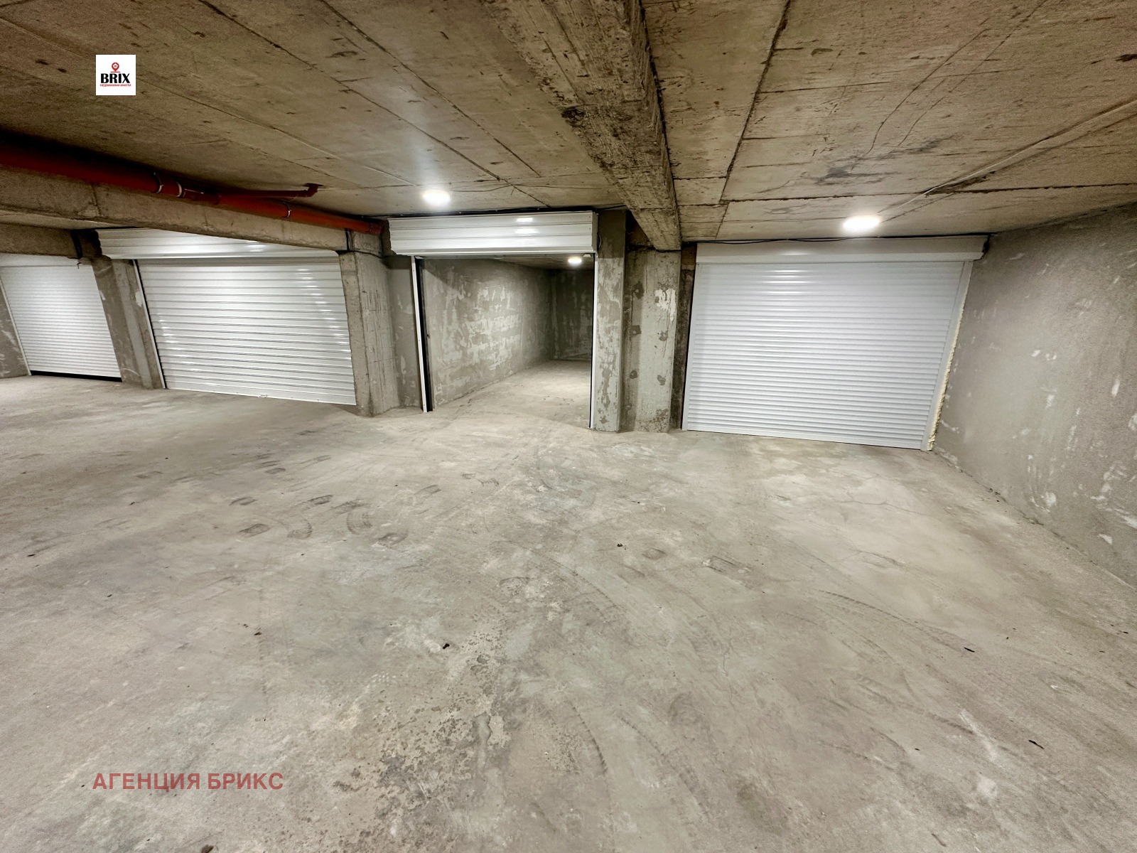 Продава ГАРАЖ, ПАРКОМЯСТО, гр. Русе, Център, снимка 3 - Гаражи и паркоместа - 53898433