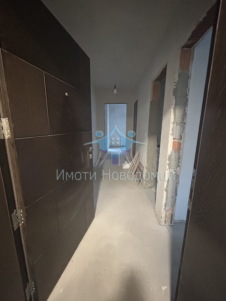 Продава  3-стаен град Шумен , 5-ти полк , 96 кв.м | 65385775 - изображение [6]