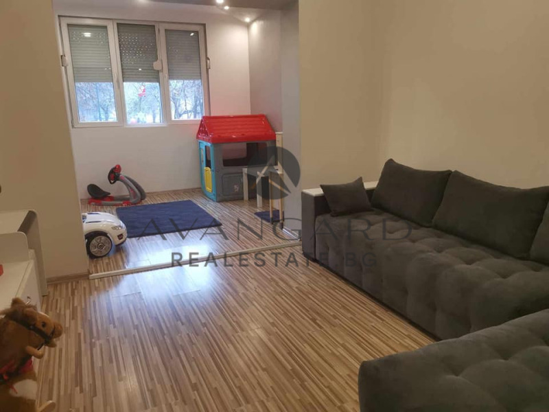 Te koop  3 slaapkamers Plovdiv , Izgrev , 100 m² | 53873166 - afbeelding [5]