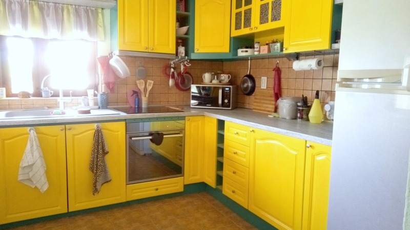 Продава КЪЩА, с. Радево, област Сливен, снимка 2 - Къщи - 52780045