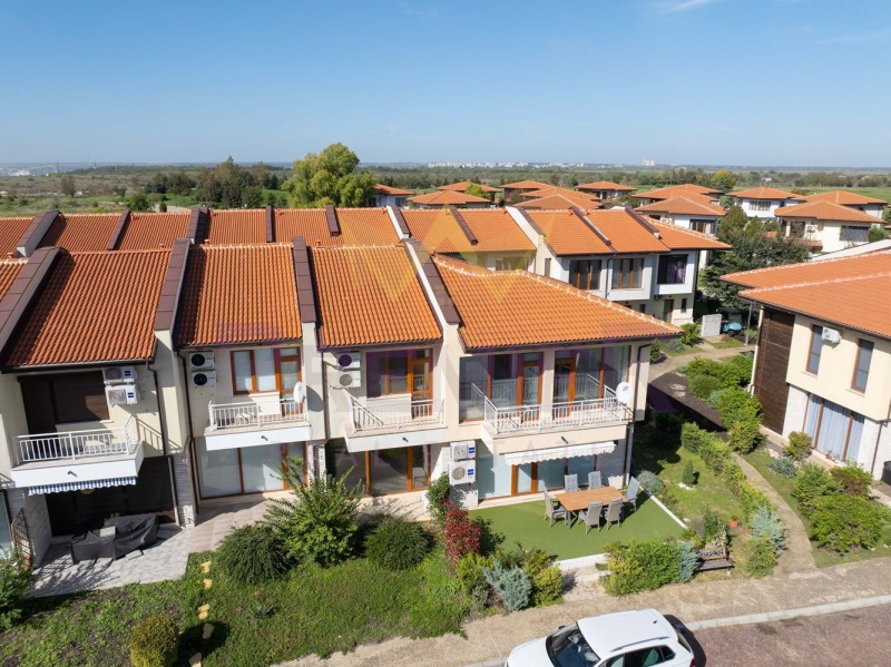Till salu  Hus region Dobrich , Baltjik , 118 kvm | 67375076 - bild [4]