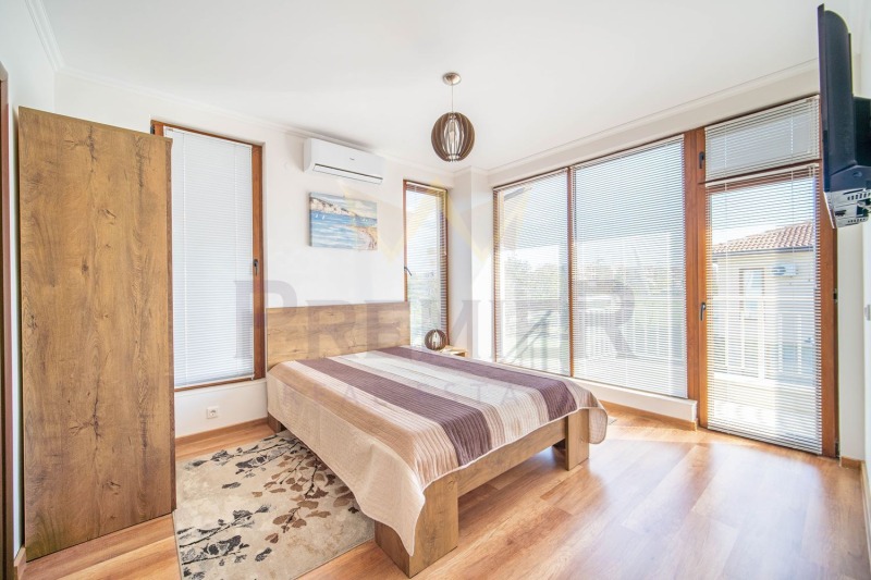 Till salu  Hus region Dobrich , Baltjik , 118 kvm | 67375076 - bild [8]
