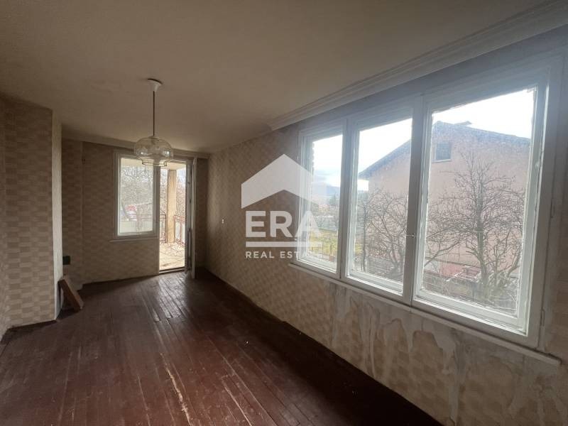 Продава КЪЩА, с. Долна Диканя, област Перник, снимка 10 - Къщи - 54207695