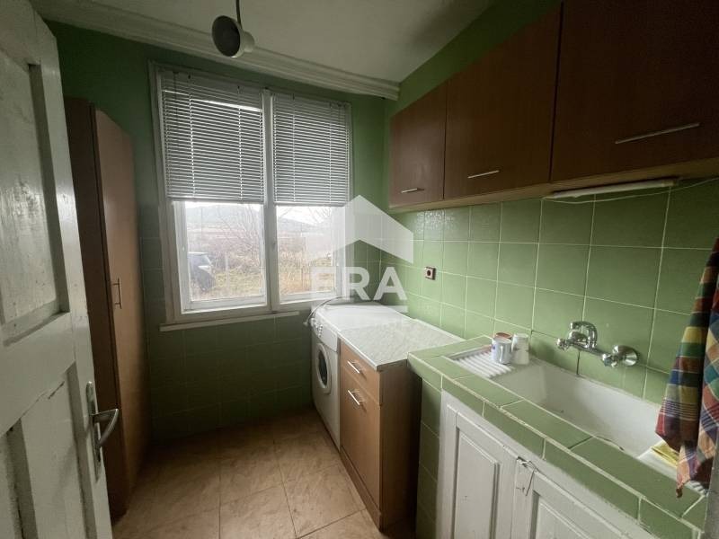 Продава КЪЩА, с. Долна Диканя, област Перник, снимка 11 - Къщи - 54207695