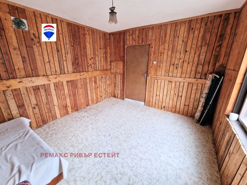 Продава ВИЛА, гр. Русе, Долапите, снимка 10 - Вили - 52166253