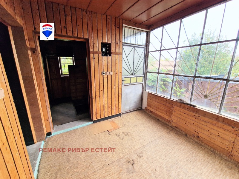 Продава ВИЛА, гр. Русе, Долапите, снимка 8 - Вили - 52166253