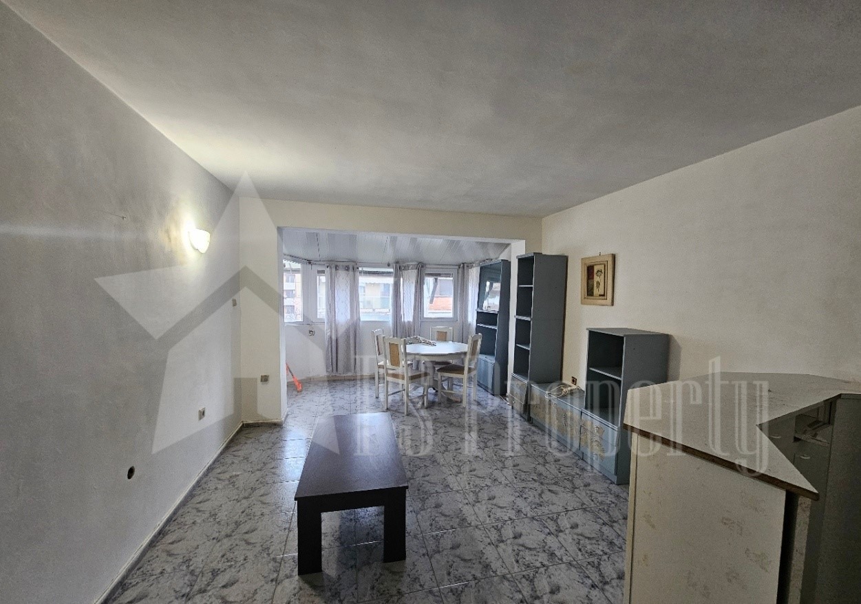 Продава 3-СТАЕН, гр. Стара Загора, Център, снимка 2 - Апартаменти - 54131626