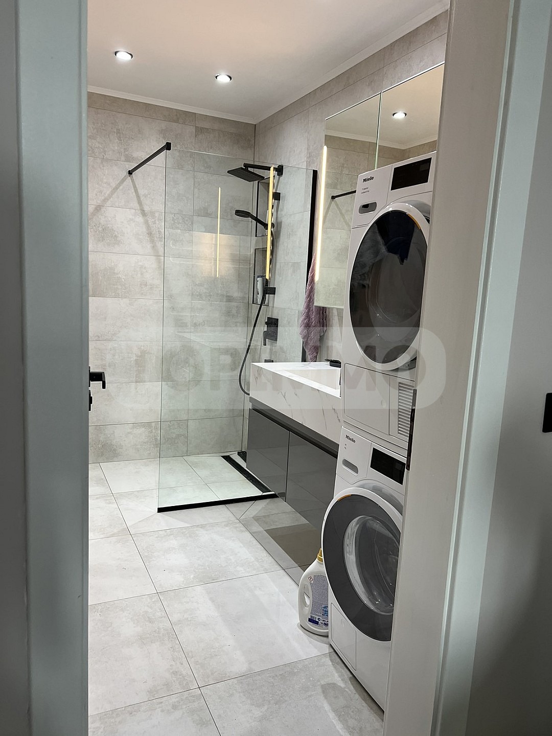 Продава КЪЩА, гр. Балчик, област Добрич, снимка 13 - Къщи - 55183368