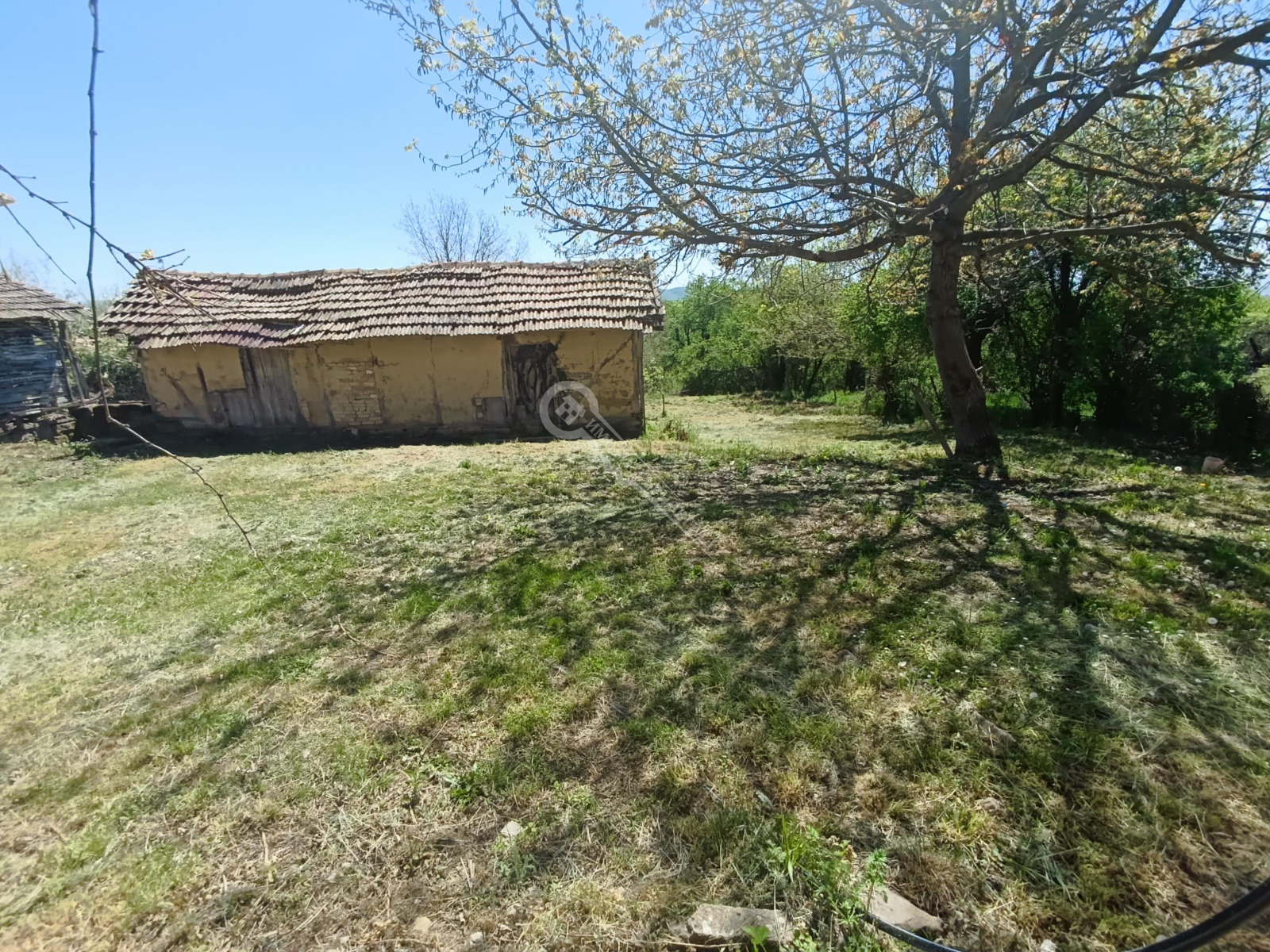 Продава КЪЩА, с. Теменуга, област Велико Търново, снимка 17 - Къщи - 55935675