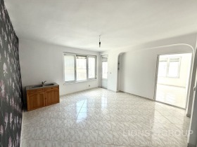 2 quartos Cveten kvartal, Varna 4