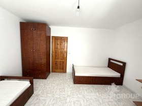 2 quartos Cveten kvartal, Varna 11
