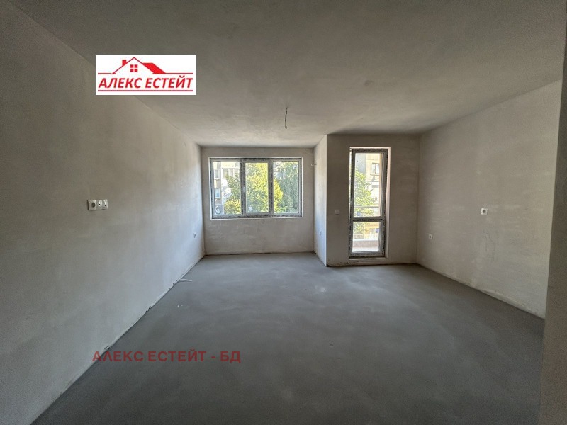 Продава  2-стаен град Русе , Център , 74 кв.м | 40912697