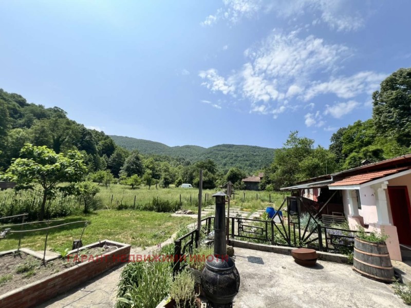 En venta  Casa región de Gabrovo , Boynovtsi , 285 metros cuadrados | 15593877 - imagen [3]