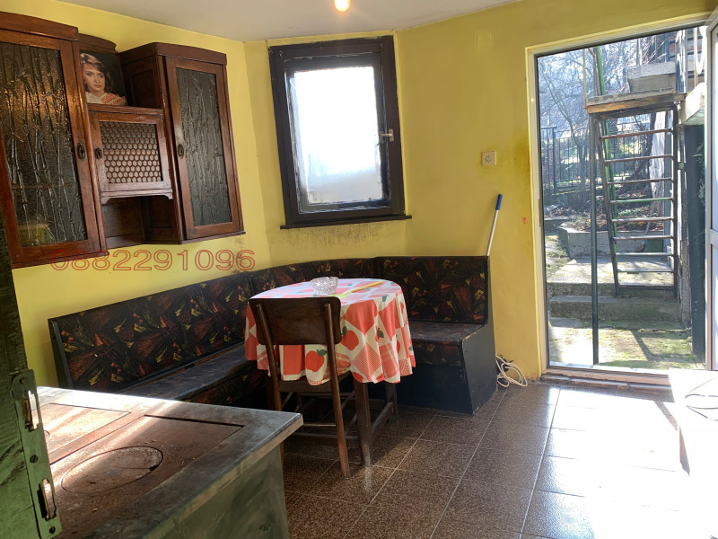 Продава КЪЩА, гр. Перник, Калкас, снимка 7 - Къщи - 52856621