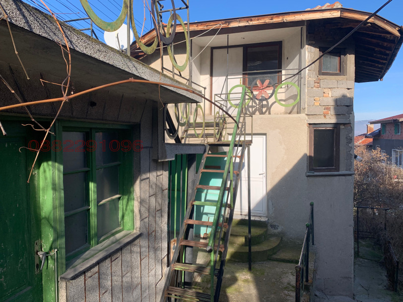 Продава КЪЩА, гр. Перник, Калкас, снимка 12 - Къщи - 52856621