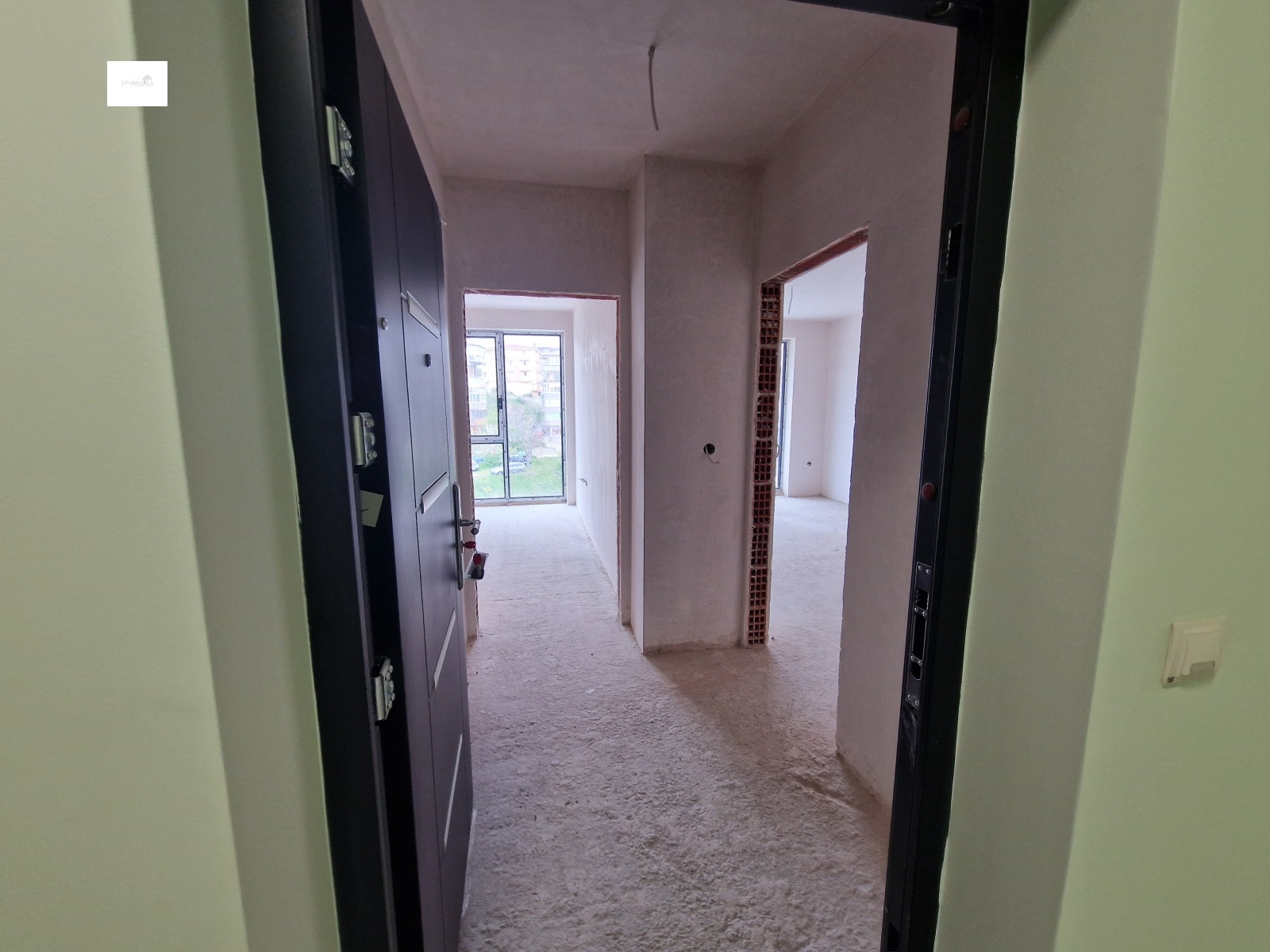 Продава 2-СТАЕН, гр. Благоевград, Освобождение, снимка 2 - Апартаменти - 54238571