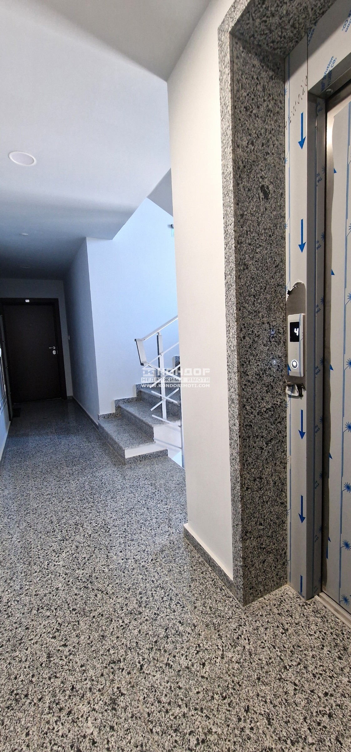 Продава 3-СТАЕН, гр. Пловдив, Остромила, снимка 2 - Апартаменти - 47373743