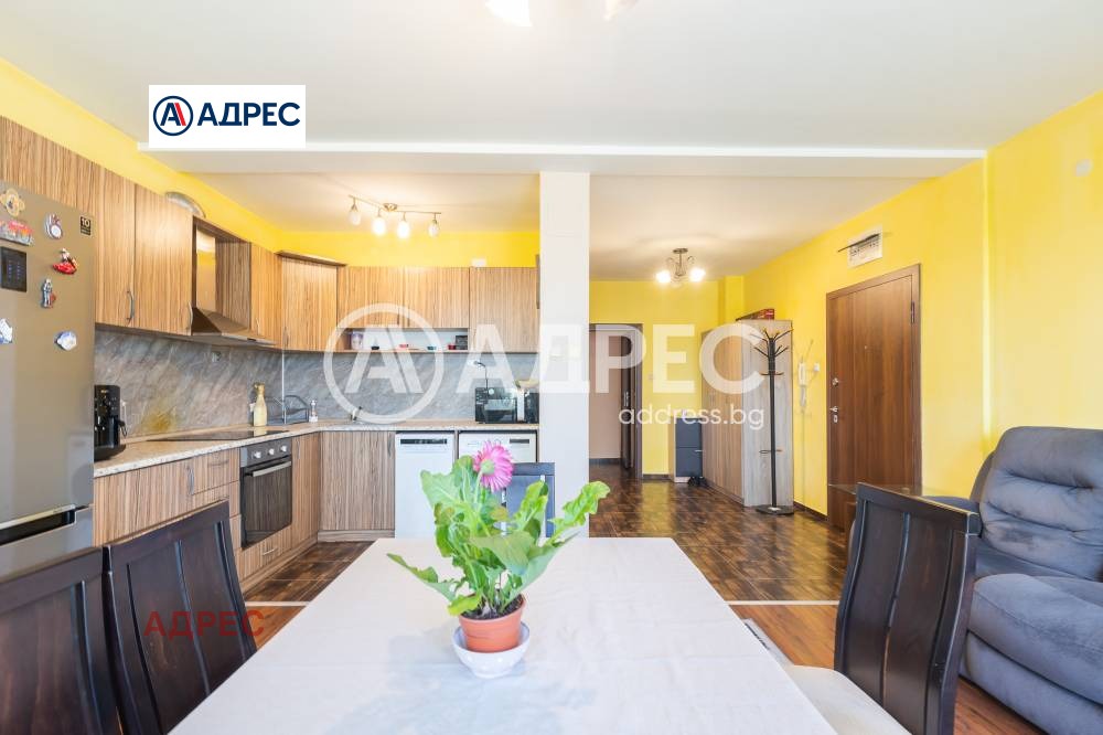 Продава МНОГОСТАЕН, гр. Варна, Лятно кино Тракия, снимка 6 - Апартаменти - 53914788