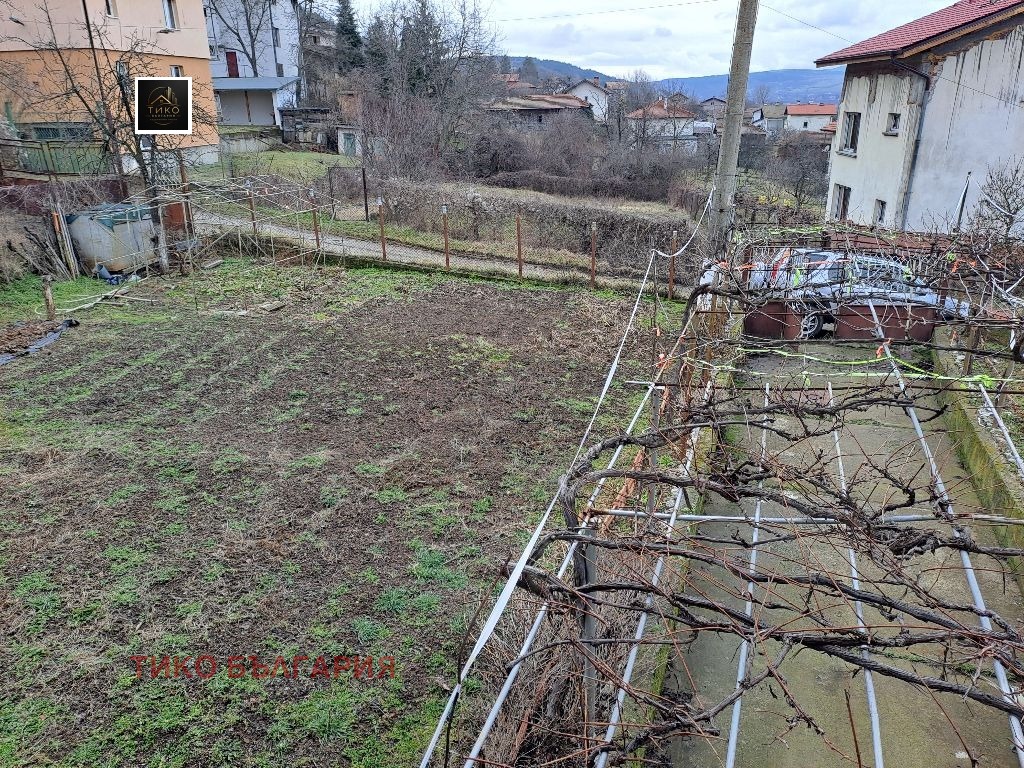 Продава КЪЩА, с. Гълъбник, област Перник, снимка 11 - Къщи - 55100896