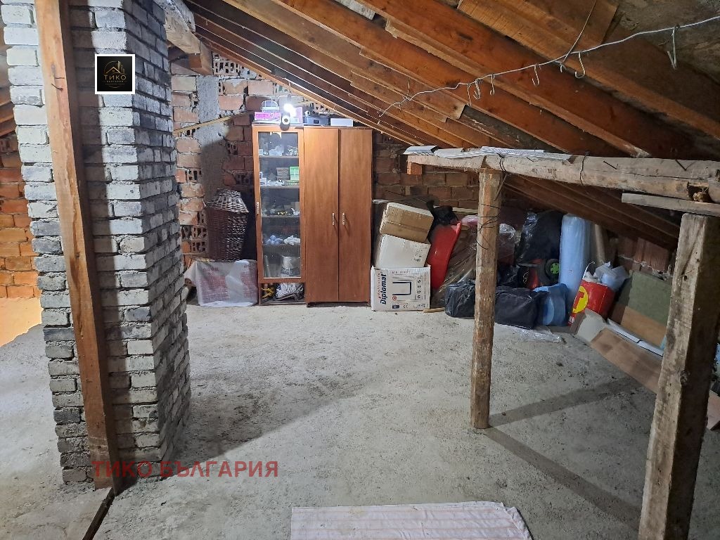 Продава КЪЩА, с. Гълъбник, област Перник, снимка 9 - Къщи - 55100896
