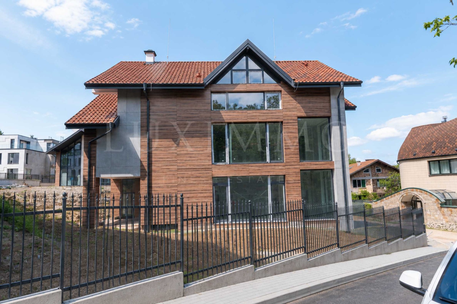 Продава КЪЩА, гр. София, Драгалевци