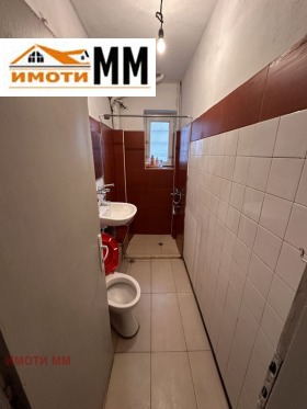 2 slaapkamers Vastanitsjeski, Plovdiv 11