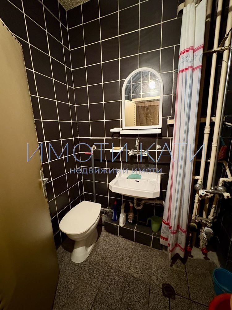На продаж  1 спальня Перник , Център , 58 кв.м | 75932727 - зображення [9]