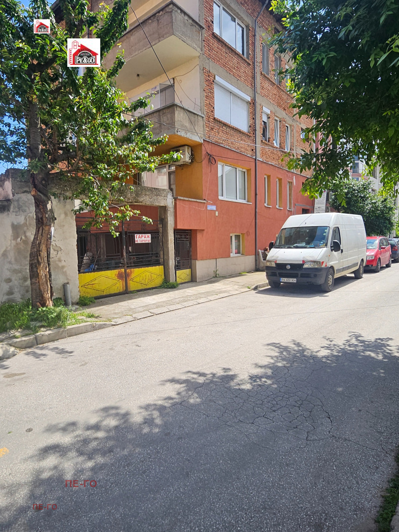 À vendre  3+ chambres Pazardjik , Idealen tsentar , 190 m² | 85005318