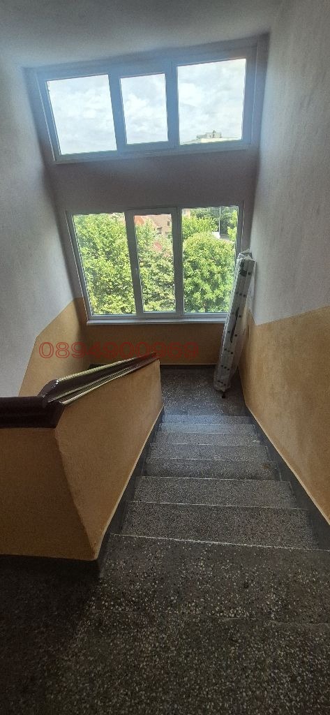 Продава МНОГОСТАЕН, гр. Търговище, Център, снимка 14 - Апартаменти - 52895990